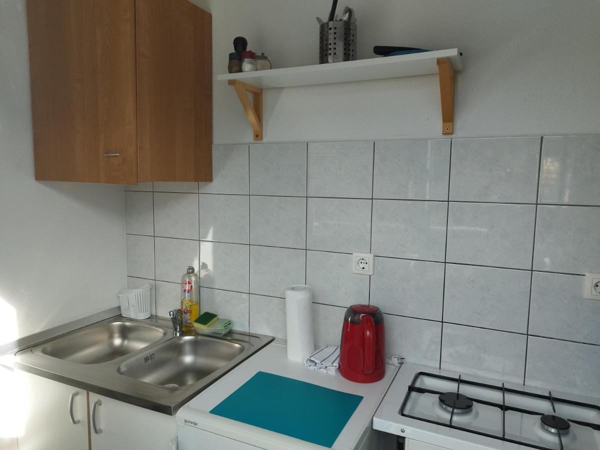 דראגה Apartments Davor מראה חיצוני תמונה