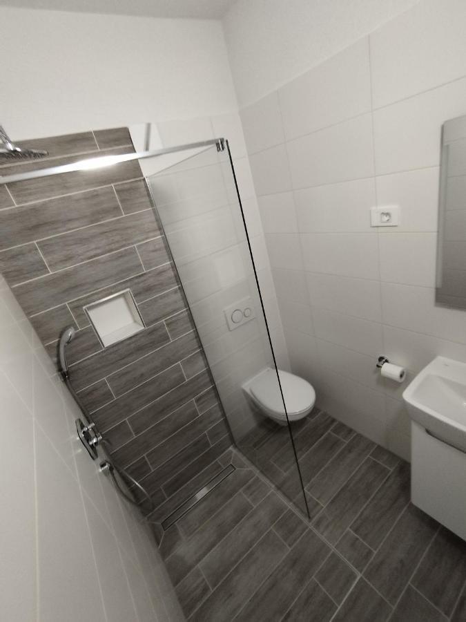 דראגה Apartments Davor מראה חיצוני תמונה