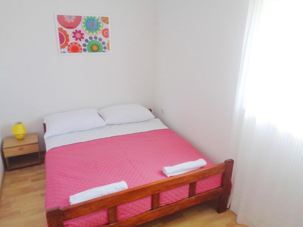 דראגה Apartments Davor מראה חיצוני תמונה