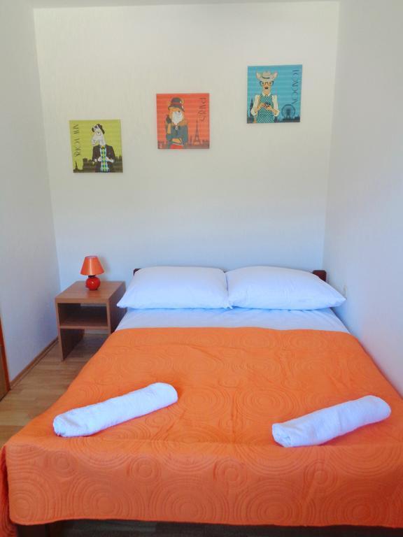 דראגה Apartments Davor מראה חיצוני תמונה